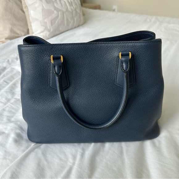 NWT Prada Vitello Phoenix Tote - Picture 6 of 7